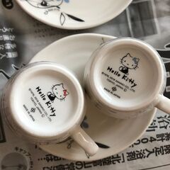 ハローキティ 　カップ＆ソーサー　4点セットの画像