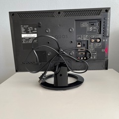 064  シャープ　AQUOS 19インチテレビ　LC-19K40 2017年製の画像