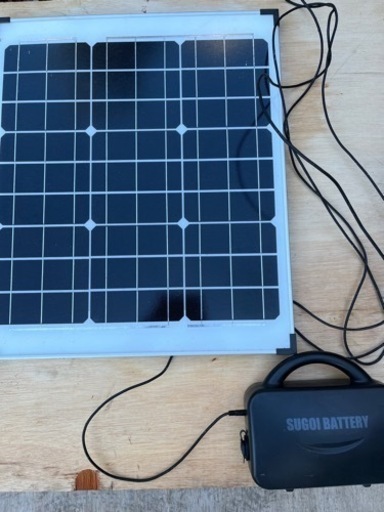 【太陽光パネルから発電バッテリーに充電】