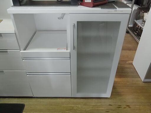 セール中につき、通常特価17,578円より20％引きの14,062円!　【10】レンジボード　白　ホワイト　キッチン収納　ミニ食器棚　サイドボード　レンジ台　食器棚