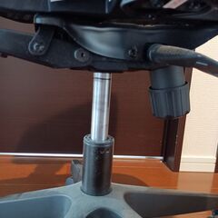 デスクチェアお売りします。の画像