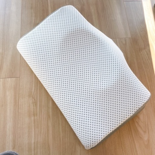 早い者勝ち！ ニトリ いびき防止枕 美品