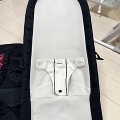 【本日限定】ベビービョルン　バウンサー　カバー付の画像
