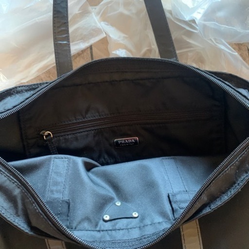 プラダ　PRADA ●ハンドバッグ