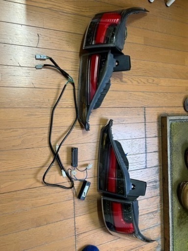 クリスタルアイ　レクサスCT200h テールランプ