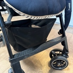 Combi ベビーカー（A型）（レインカバー付き）の画像