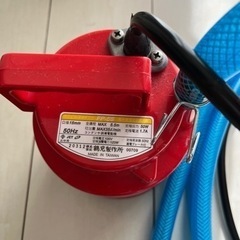 家庭用水中ポンプ(中古美品)ホース付の画像