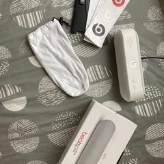 Beats Pill+ (ホワイト)