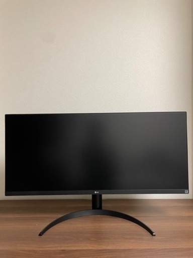 ウルトラワイドモニター