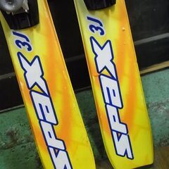 セール中につき、通常特価3,278円より半額の1,639円!　【8】KAZAMA　カザマ　 SPAX 3J　ジュニアスキー　130㎝　ビンディング付き　イエロー　子供スキー　スキー板　ウィンタースポーツの画像