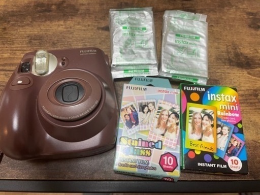 【早い者勝ち】チェキ本体andフィルム40枚