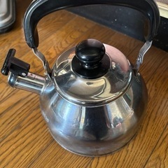 やかん　2.5リットルの画像