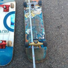 スケボー　スケートボードの画像