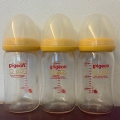 【0円】ピジョン哺乳瓶　（ガラス製）3本
