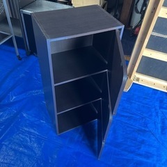 【売却済】トビラ付き　三段ボックス
