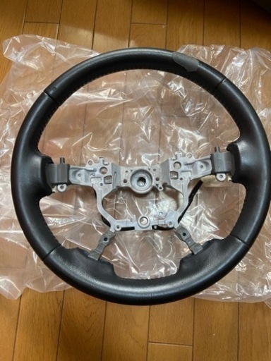 210系クラウンアスリート後期　純正ステアリング