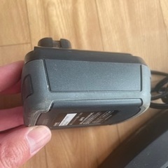 充電式 芝生バリカンの画像
