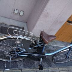 パナソニック　VIVI DX 電動アシスト自転車. バッテリー充電車機器付 Panasonic[ViVi DX]26吋 電動アシスト自転車 8.9Ahバッテリー+