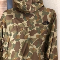 受渡し決定　THE NORTH FACE ナイロンパーカー　140 美品の画像