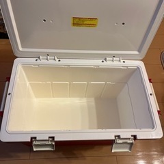 クーラボックス