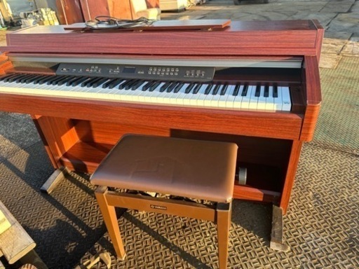 中古YAMAHA電子ピアノ  CLP-230