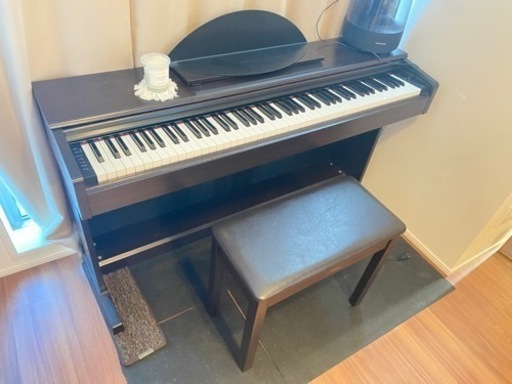 電子ピアノ　ヤマハYDP144R 19年製