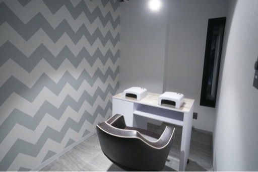 ネイルテーブル