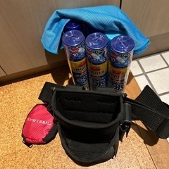 設営等の道具用ポーチ・熱中症対策スプレー・ペットボトルケース一式