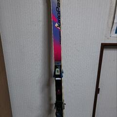 スキー板とブーツウェアまとめて
