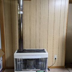 煙突式灯油ストーブ（２月12日まで掲載）