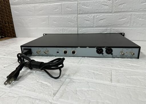 通電のみ確認済 TOA WT-1822 PLL シンセサイザー式 ダイバシティワイヤレスチューナー 据置型 現状品 札幌市白石区 白石