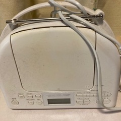 CDラジオデッキ　CD不能