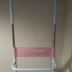 ぶら下がり　健康器具の画像