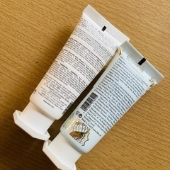 【未使用】ハワイのハンドクリーム2本セットの画像