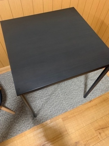 IKEA SANDSBERG サンドスベリ (いくら) 各務原のテーブル