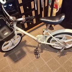 ☀️《受付中》☀️白色のかわいい16インチ自転車(子供用)