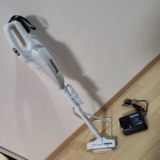 マキタ掃除機+Tower掃除機スタンド