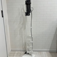 Dyson 掃除機スタンドの画像