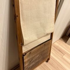 ☆お早めに☆ マガジンラック アンティーク系⚠️使用感あります⚠️の画像