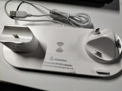 携帯電話USB充電器