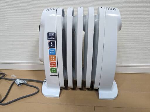 DeLonghi NJM0505 WHITE　デロンギ　オイルヒーター　NJM0505
