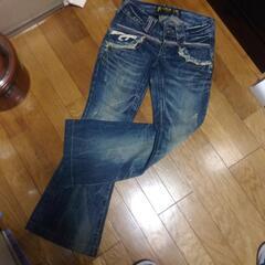 厚木方面🆗レッドペッパーのジーンズ￥39000の品の画像