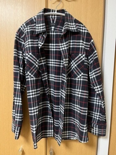 メンズ　バーバリーブラックレーベル　シャツ
