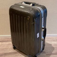 キャリーケース 67リットルの画像