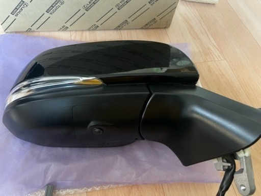 アルファード ドアミラー　30系後期　右 黒 センサー付