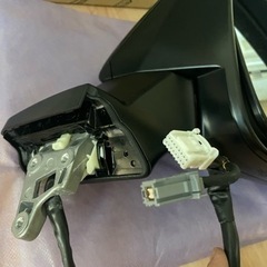 アルファード ドアミラー　30系後期　右 黒 センサー付の画像