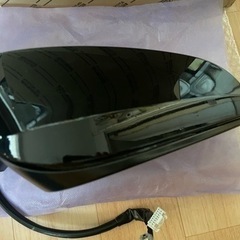 アルファード ドアミラー　30系後期　右 黒 センサー付の画像