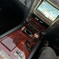 レクサスLS600h ハイブリッドの画像