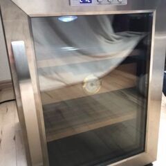 葉巻保管用　高価ステンレス クーラー 2000円でお譲りします　...