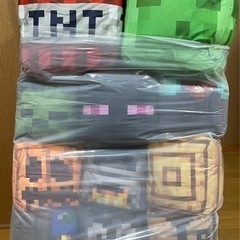 ⭐️マイクラのキューブぬいぐるみ⭐️１個1,000円ですが、３個同時購入で500円引き〜ッ❗️✨の画像